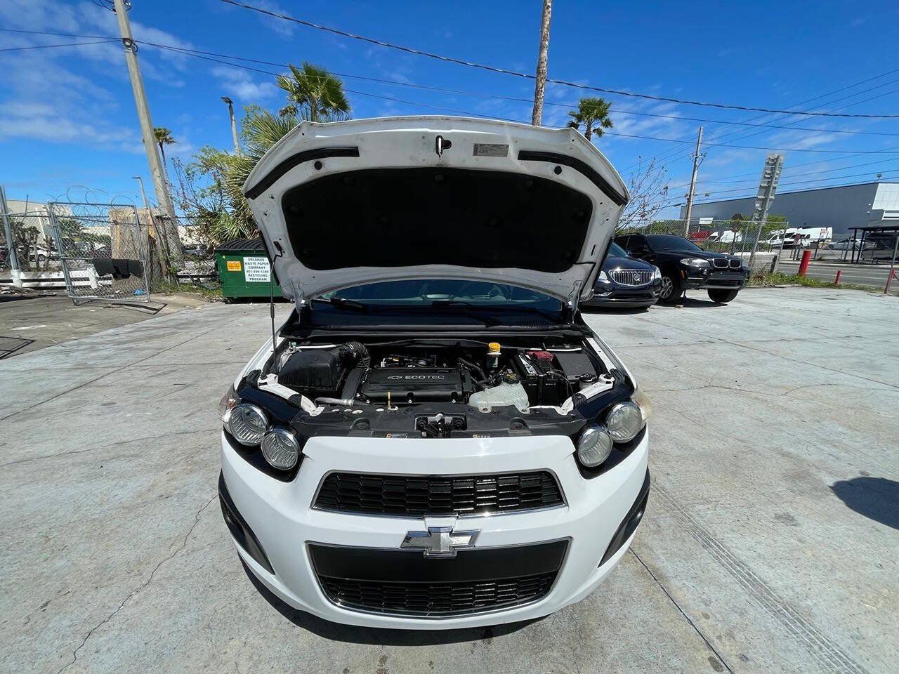 Used 2014 Chevrolet Sonic LT FWD image 11