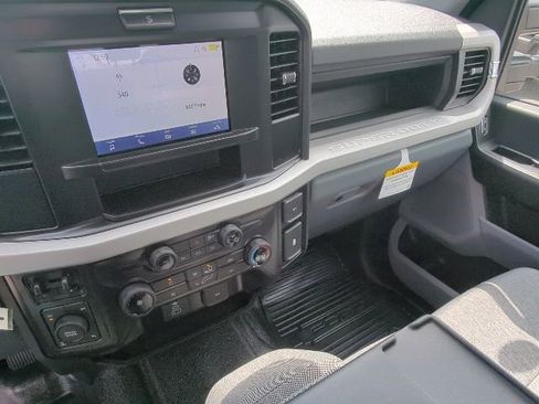 New 2026 Ford F250 XL AWD/4WD image 28
