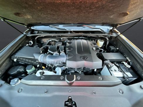 Used 2023 Toyota 4Runner SR5 RWD image 32