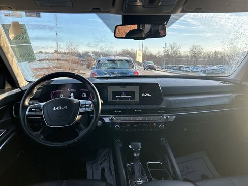 Used 2023 Kia Telluride EX image 5