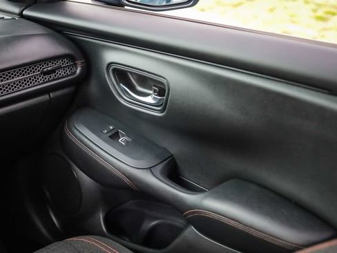 Used 2024 Honda HR-V Sport image 26