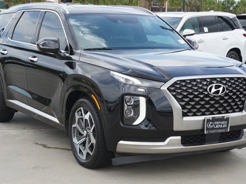 Used 2022 Hyundai Palisade Calligraphy FWD image 3