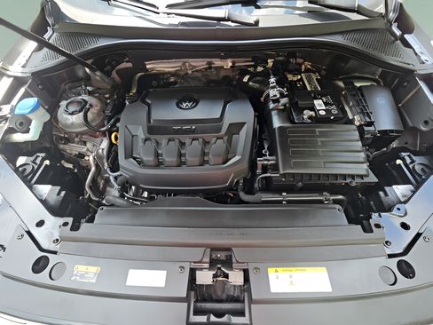 Used 2023 Volkswagen Tiguan SE R-Line FWD image 24