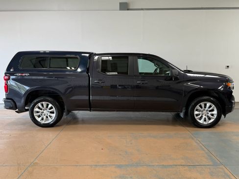 Used 2023 Chevrolet Silverado 1500 Custom AWD/4WD image 4