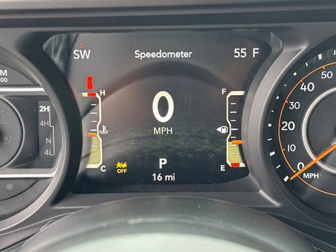 New 2026 Jeep Wrangler Unlimited Rubicon AWD/4WD image 24