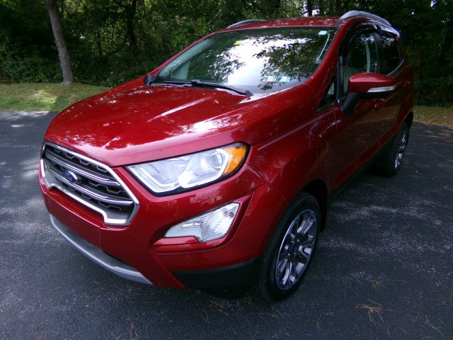 Used 2018 Ford EcoSport Titanium w/ Titanium Cold Weather Package AWD/4WD image 4