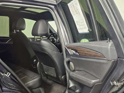 Used 2021 BMW X3 M40i image 14