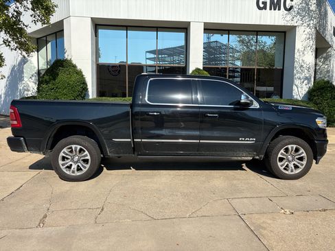 Used 2022 RAM 1500 Limited w/ Off Road Group AWD/4WD image 9