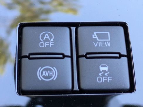 New 2026 Subaru Outback Touring XT image 26