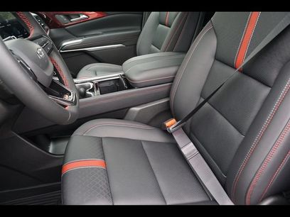 New 2026 Chevrolet Traverse RS w/ LPO, Floor Liner Package