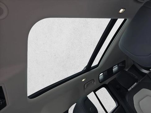 Used 2023 Land Rover Defender 110 X-Dynamic SE image 29