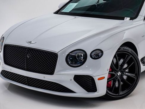 Used 2021 Bentley Continental GT AWD/4WD image 4