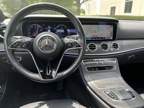 Certified 2023 Mercedes-Benz E 350 4MATIC Sedan image 18