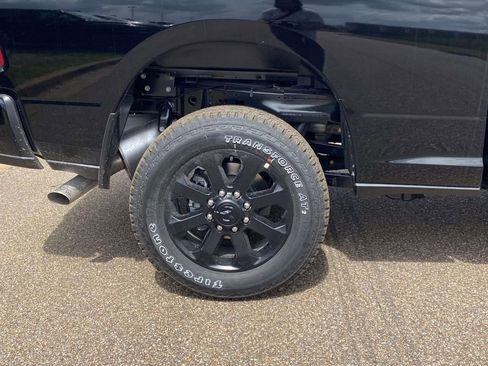 New 2026 RAM 2500 Big Horn AWD/4WD image 7