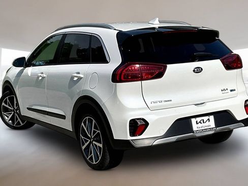Used 2020 Kia Niro Touring FWD image 4