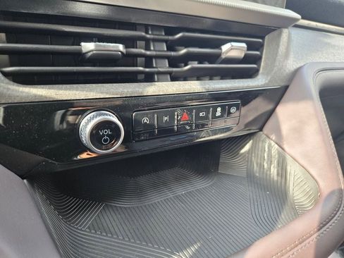 New 2026 Ford Explorer Platinum image 16