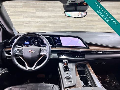 Used 2023 Cadillac Escalade Sport Platinum w/ LPO, ONYX Package AWD/4WD image 2