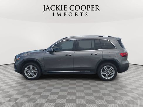 Used 2022 Mercedes-Benz GLB 250 4MATIC image 8