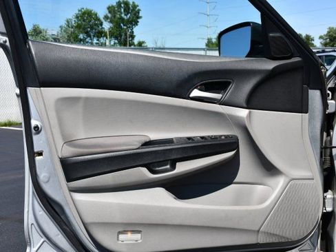 Used 2012 Honda Accord LX image 13