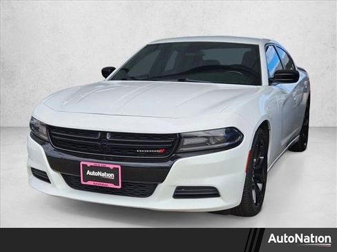 Used 2020 Dodge Charger SXT w/ Blacktop Package image 1