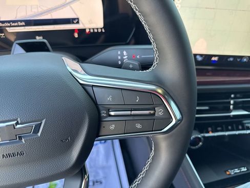 New 2026 Chevrolet Traverse Z71 w/ Enhanced Driving Package AWD/4WD image 21