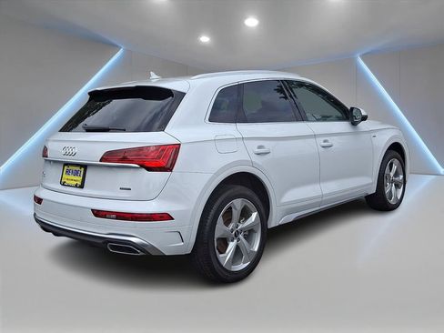 Used 2023 Audi Q5 2.0T Premium Plus w/ Premium Plus Package AWD/4WD image 4