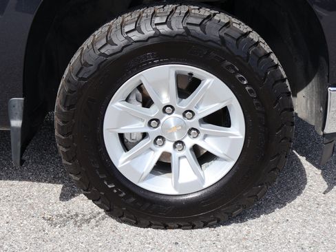 Used 2024 Chevrolet Silverado 1500 LT w/ Protection Package image 13