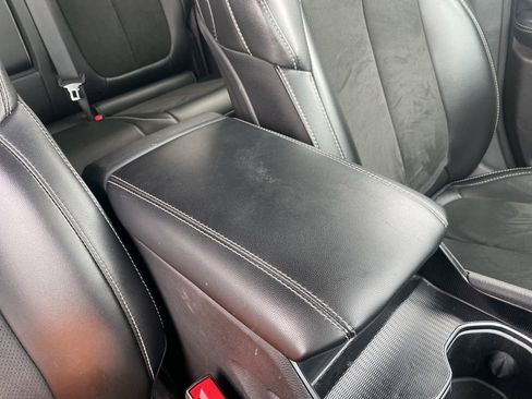 Used 2024 Jeep Grand Cherokee Altitude image 42