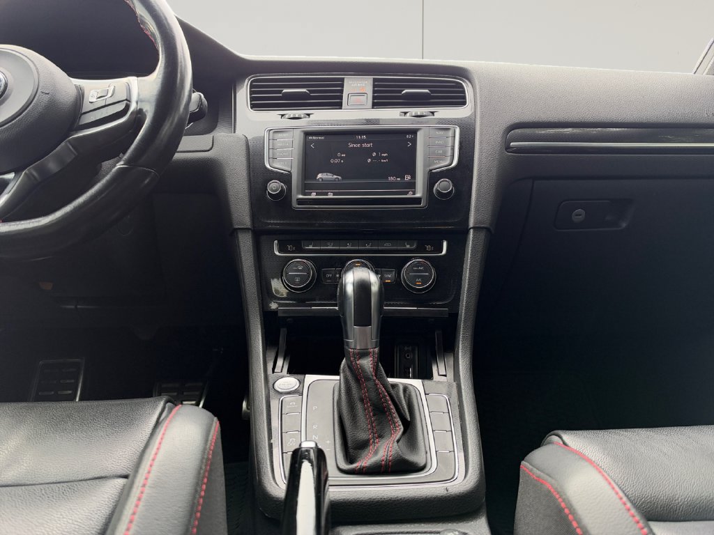 Used 2016 Volkswagen GTI Autobahn w/ Lighting Package (SEL) FWD image 12