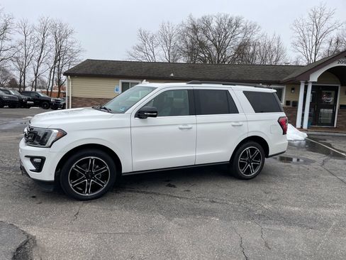 Used 2020 Ford Expedition Limited w/ Equipment Group 303A image 37