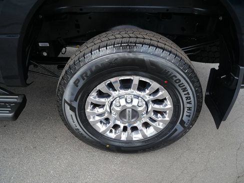 Used 2020 Ford F250 XLT w/ XLT Premium Package AWD/4WD image 38
