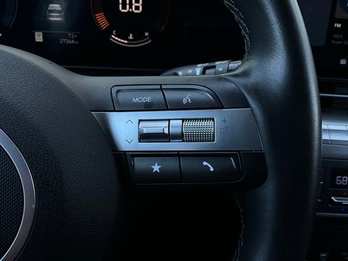 Used 2025 Hyundai Kona SEL image 35