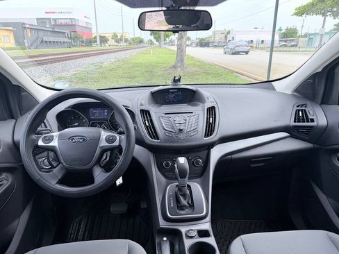 Used 2014 Ford Escape SE FWD image 15