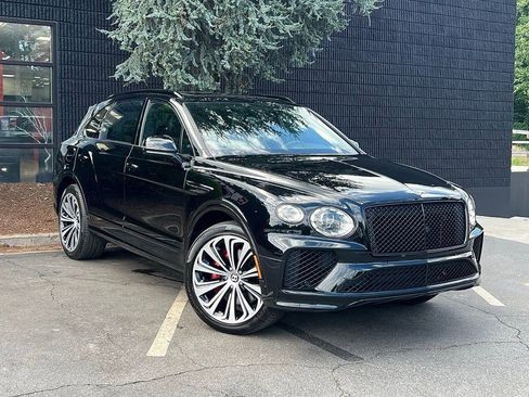 Used 2023 Bentley Bentayga image 6