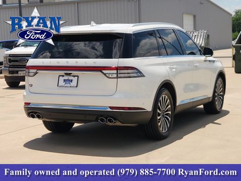 Used 2022 Lincoln Aviator Reserve w/ Equipment Group 201A RWD image 3
