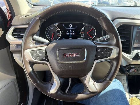 Used 2017 GMC Acadia Denali w/ Technology Package AWD/4WD image 29