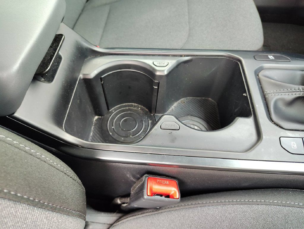 Certified 2025 Kia K4 FWD image 27