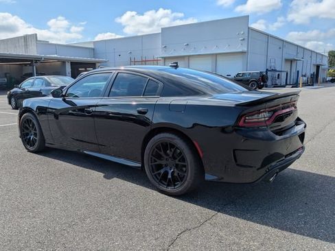 Used 2020 Dodge Charger R/T w/ Blacktop Package RWD image 5