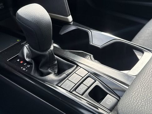 Used 2025 Toyota Camry LE image 24