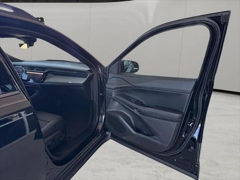 New 2026 Jeep Cherokee Limited AWD/4WD image 61