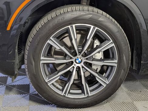 Used 2025 BMW X5 xDrive40i image 4