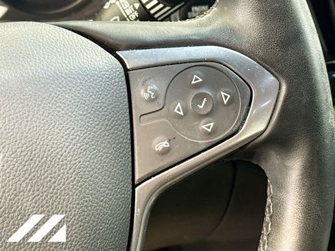 Used 2023 Chevrolet Traverse LT AWD/4WD image 13