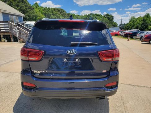 Used 2019 Kia Sorento FWD w/ LX Convenience Package image 10