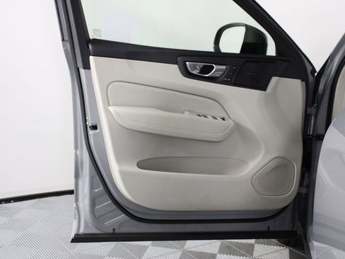 Used 2026 Volvo XC60 B5 Ultra w/ Protection Package Premier AWD/4WD image 17