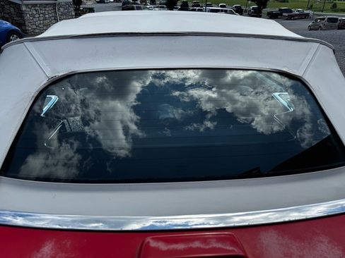 Used 1989 Chrysler LeBaron Premium image 17