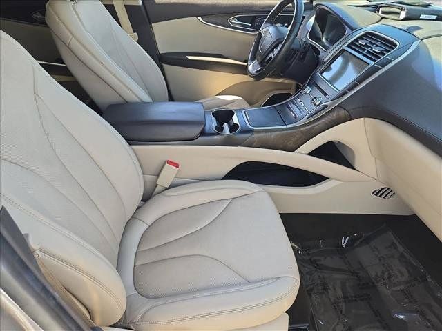 Used 2020 Lincoln Nautilus Reserve FWD image 20