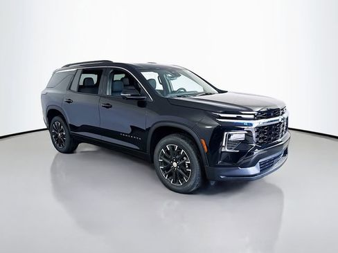 New 2026 Chevrolet Traverse LT w/ Sun and Wheel Package image 2