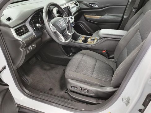 Used 2023 GMC Acadia SLE w/ Driver Convenience Package image 10