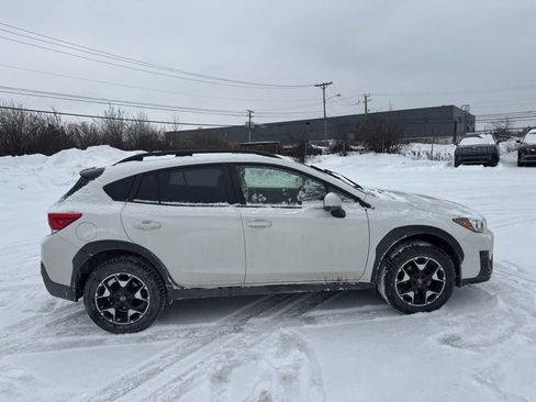Used 2019 Subaru Crosstrek 2.0i Premium w/ Moonroof Package image 9