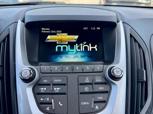 Used 2015 Chevrolet Equinox LT image 22